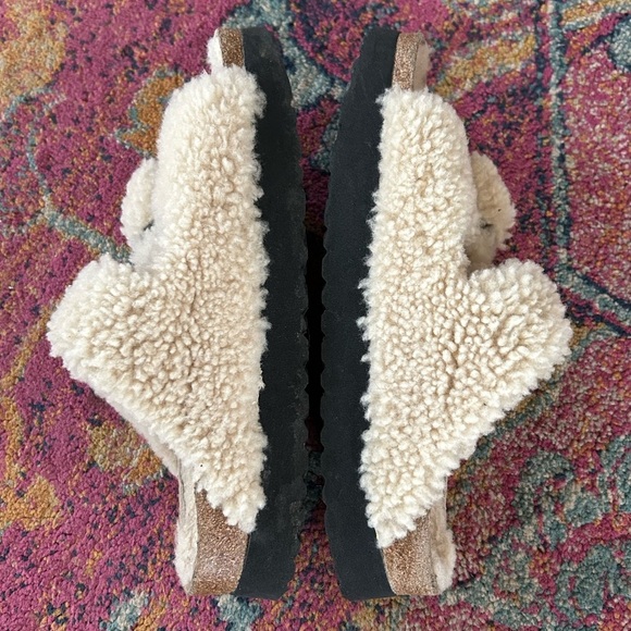 Birkenstock Papillio | Women’s Cream Teddy Bear Sherpa Lined Arizona Sandals, 10 - Picture 8 of 16